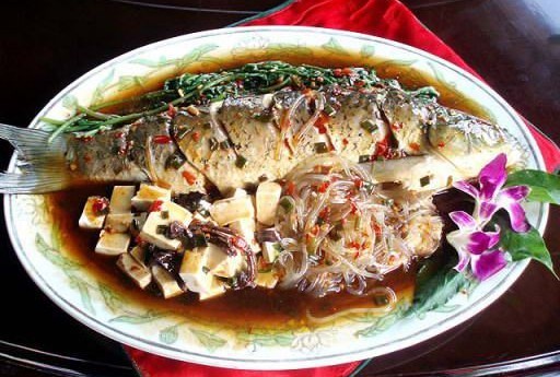 水库鲜鱼